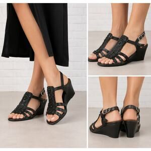 Vince Camuto Black Leather Embellished Wedge Sandals Womens 8.5 Beaded Gladiator
